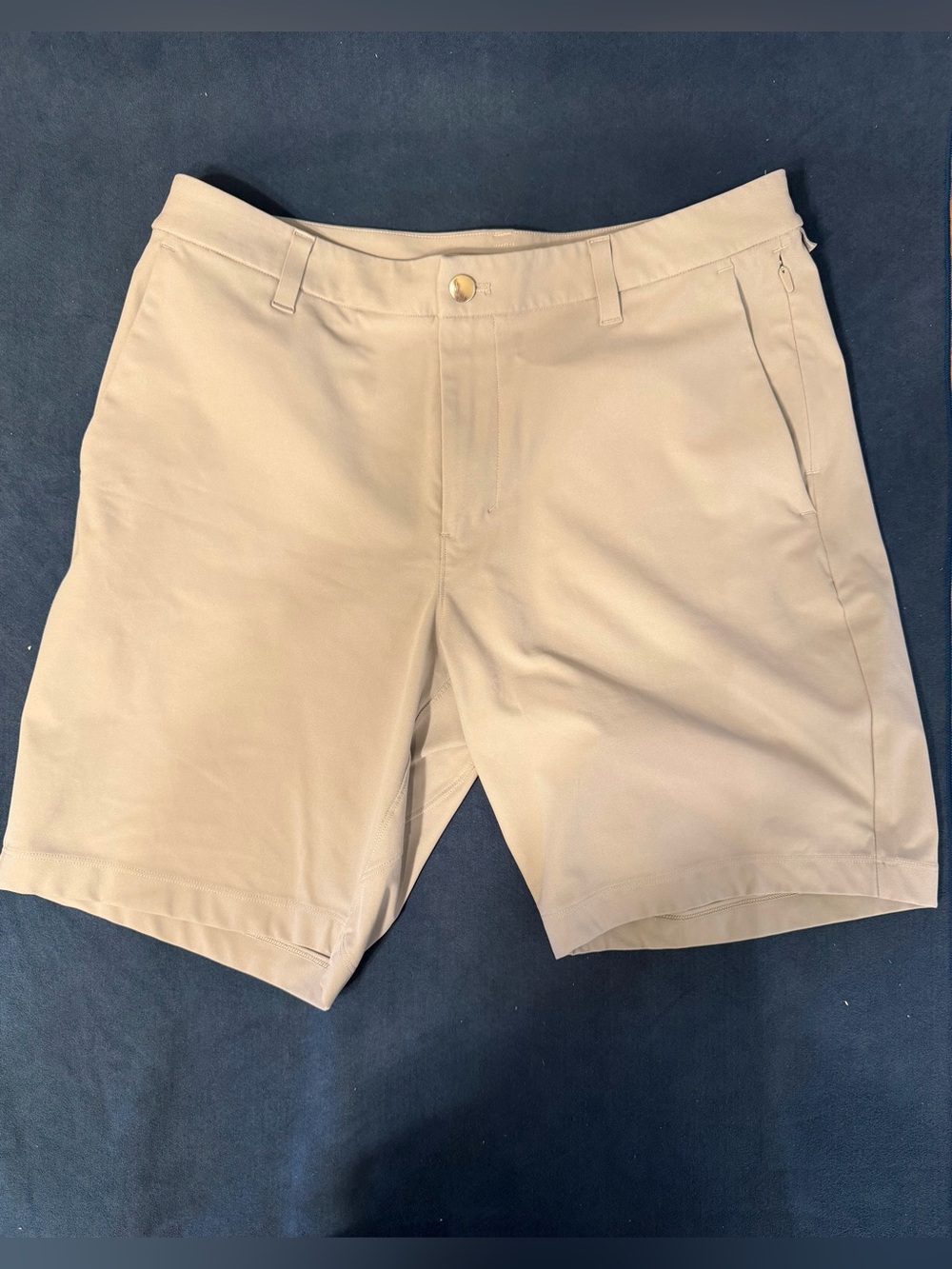 Lululemon ABC Short 9" Stone Size 33 Classic Fit